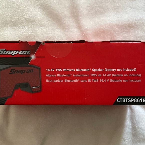 Snap-on Red 14.4V TWS Wireless Bluetooth Speaker - Picture 6 of 6